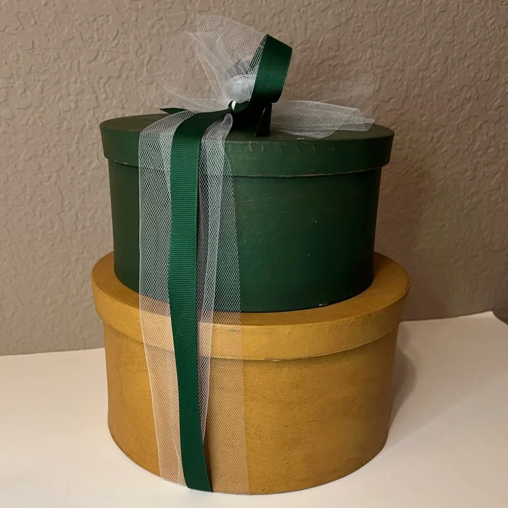 Home Decorative Owl and Frog Storage Boxes Set of 2 with Ribbon New